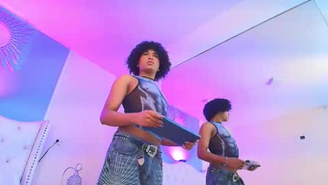 Ambar Colling online show from 10-03-25, 02:58