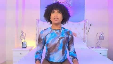 Ambar Colling online show from 10-06-25, 02:14