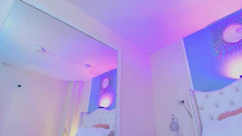 Ambar Colling online show from 10-22-25, 02:39