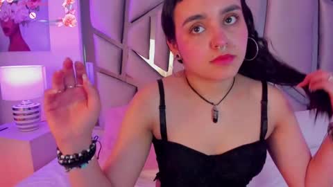   online show from 01-08-25, 07:03