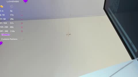   online show from 10-18-25, 06:41