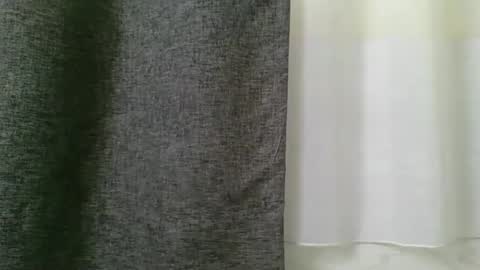 Snapshot of ambar_jasiri chatting on 02-03-25, 08:13 Mia online show from 02-03-25, 08:13