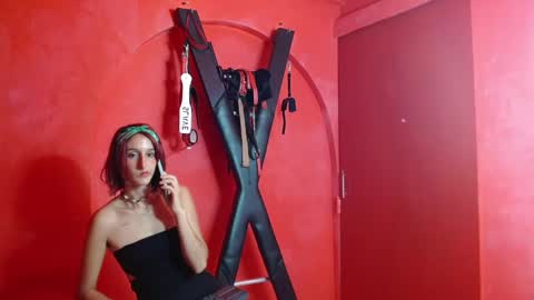 Snapshot of ambar_roux1 chatting on 03-01-25, 05:16 ambar_roux1 online show from 03-01-25, 05:16