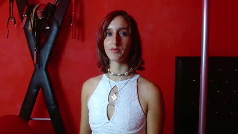 Snapshot of ambar_roux1 chatting on 03-11-25, 01:45 ambar_roux1 online show from 03-11-25, 01:45
