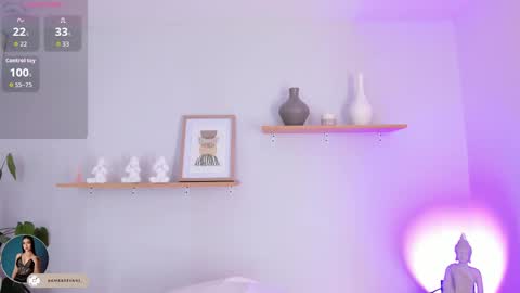 ambarevans_ online show from 09-09-25, 11:32