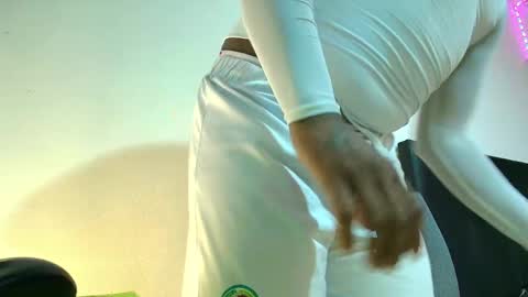 Snapshot of ambargil__ chatting on 01-29-25, 06:39 ambargil__ online show from 01-29-25, 06:39