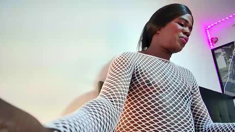 Snapshot of ambargil__ chatting on 03-06-25, 02:18 ambargil__ online show from 03-06-25, 02:18