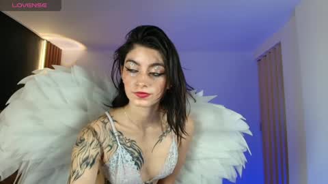 Snapshot of ambarlee_ chatting on 05-10-26, 12:10 AMBAR LEE online show from 05-10-26, 12:10