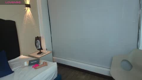 Ambar Ross online show from 09-27-25, 07:08