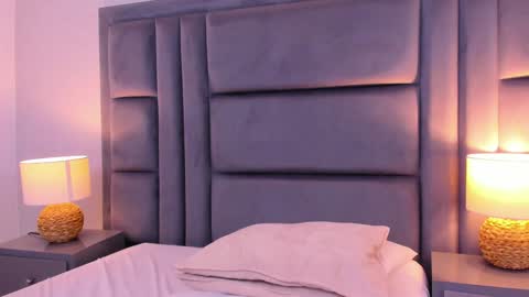 AmbarSantany  online show from 12-27-24, 02:47