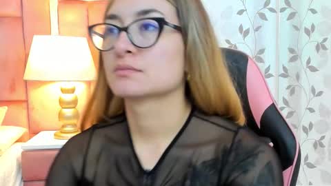 AmbarSantany  online show from 02-08-26, 02:20