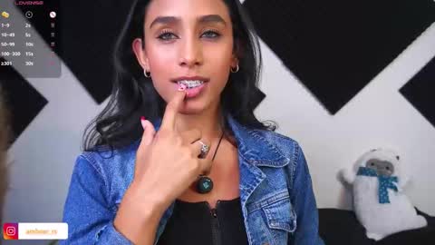 Amber online show from 10-02-25, 01:23