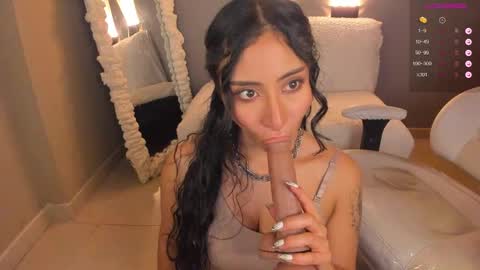 amber_curly online show from 01-27-25, 07:03
