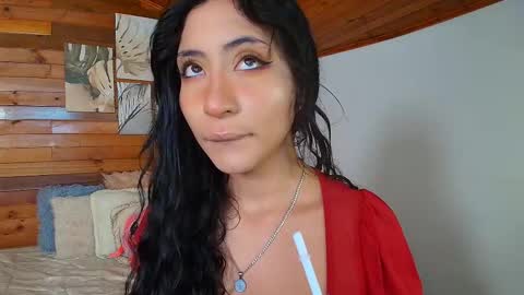 amber_curly online show from 03-11-26, 06:47