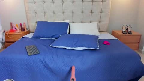 ambar online show from 09-20-25, 01:23