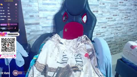 Snapshot of amber_kholin chatting on 02-06-25, 06:08 scarlett online show from 02-06-25, 06:08