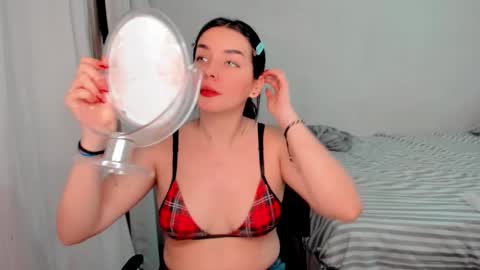 amber online show from 12-25-24, 01:31