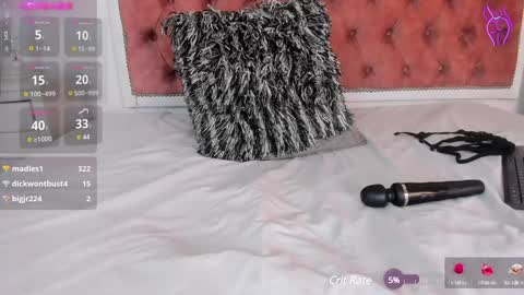 julieta  online show from 01-08-25, 09:34