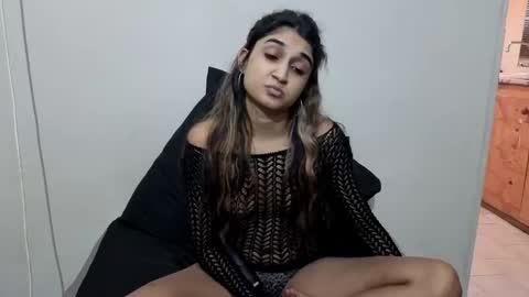 Snapshot of amber_rose06 chatting on 05-25-26, 05:57 Amber online show from 05-25-26, 05:57