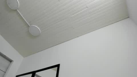 amber online show from 09-27-25, 03:33