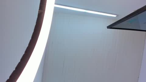 amber online show from 09-30-25, 03:33