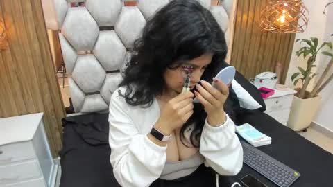 amber online show from 10-21-25, 03:29