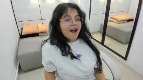 amber online show from 10-26-25, 03:34