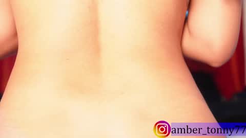 Snapshot of amber_tony77 chatting on 10-31-25, 10:27 online show from 10-31-25, 10:27