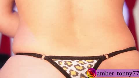 Snapshot of amber_tony77 chatting on 11-07-25, 09:42 online show from 11-07-25, 09:42