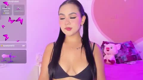 amber_white25 online show from 02-20-25, 04:50