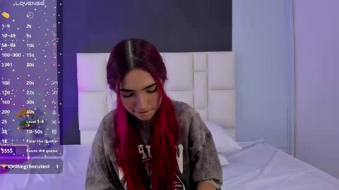 Amber Baker  online show from 01-17-25, 08:00