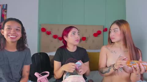 Amber Baker  online show from 02-10-25, 03:03