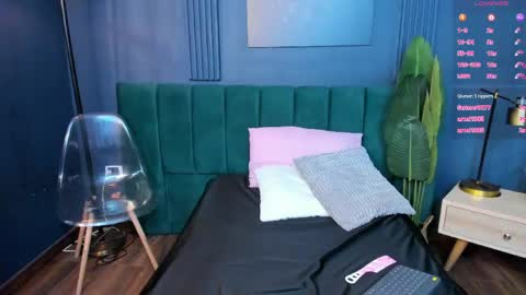 Amber Hanks online show from 05-23-26, 07:07