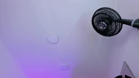 Amber  online show from 10-30-25, 11:33