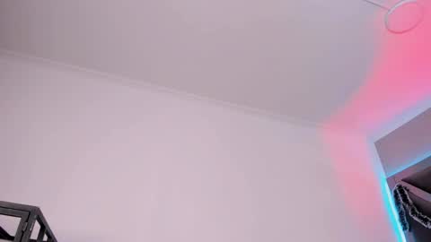 Amber  online show from 12-19-25, 11:28