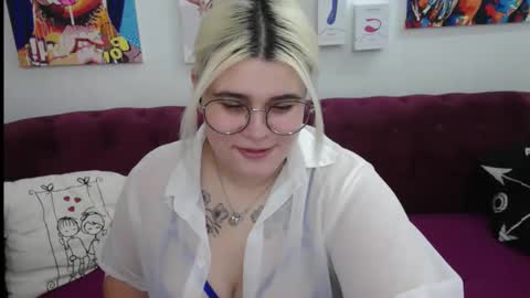 Amber online show from 11-04-25, 02:32