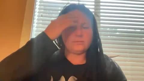 ambermoss7 online show from 10-18-25, 09:59