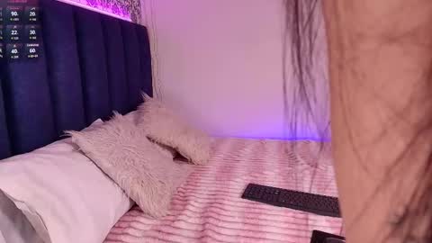 Amber online show from 02-11-25, 03:50