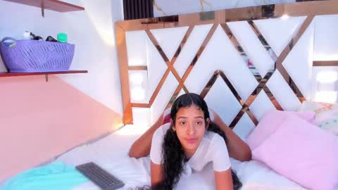 Amber online show from 02-28-25, 06:52