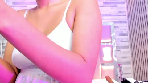 Amber online show from 05-21-26, 07:10