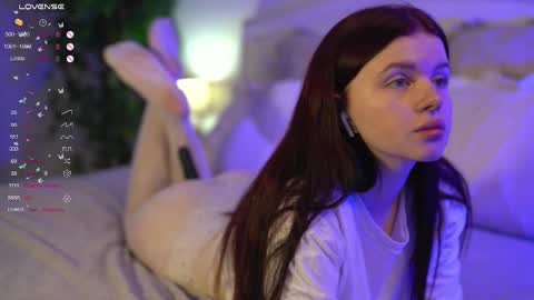 Snapshot of ambershoney chatting on 09-16-25, 03:29 Amber online show from 09-16-25, 03:29