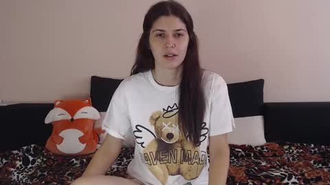 Amber online show from 09-25-25, 06:17