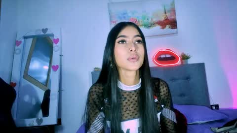 Snapshot of amberx_sweet chatting on 04-29-26, 09:43 Amber online show from 04-29-26, 09:43