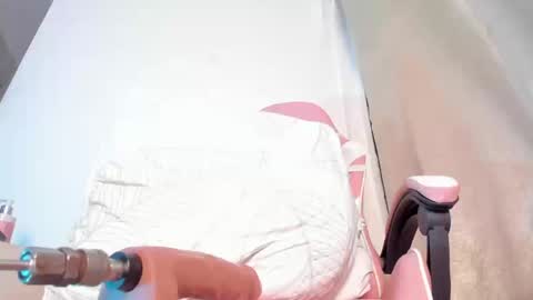 Snapshot of amberyourss chatting on 09-16-25, 03:24 amberyourss online show from 09-16-25, 03:24