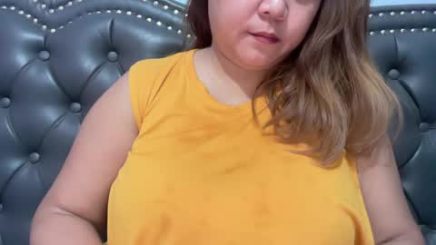 Snapshot of ambisyosa_moore chatting on 05-27-26, 07:27 Marie online show from 05-27-26, 07:27