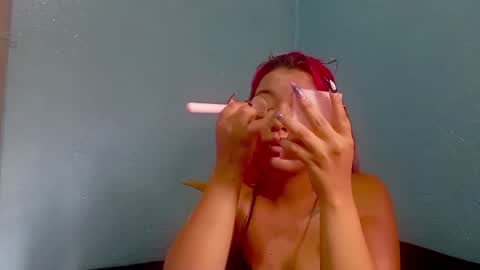 Amelia  Lucas online show from 09-25-25, 04:54