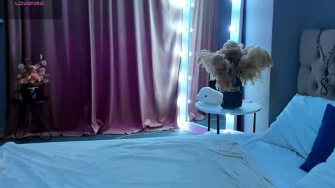 Ameli Lorans online show from 02-06-25, 06:08