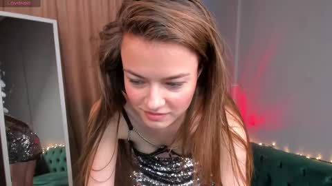 Ameli Lorans online show from 02-14-25, 06:23