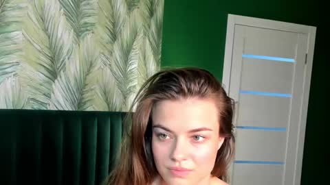 Ameli Lorans online show from 03-11-25, 09:13