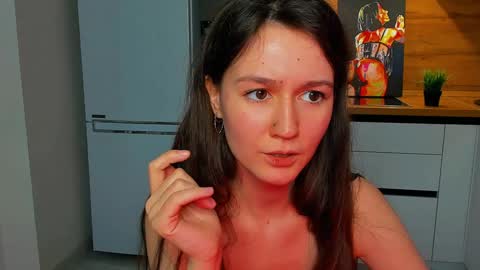 Eileen online show from 01-17-25, 06:02